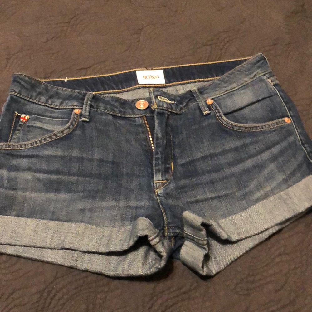 Hudson Hampton cuffed short.